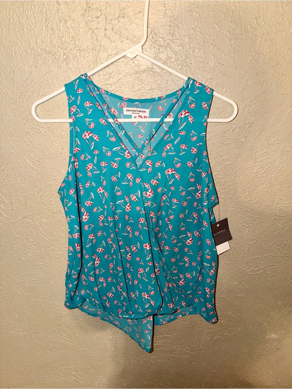 Teal Floral Sleeveless V-Neck Top NWT 🌷